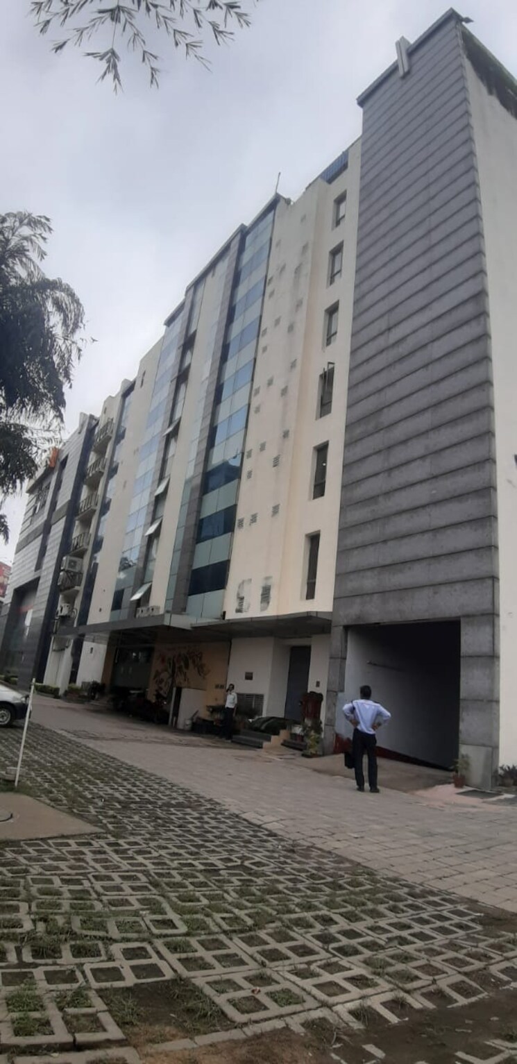 Exterior View, chinar park Commercial Co Working Space 250 Sq.Ft. In Chinar Park Kolkata 9071000