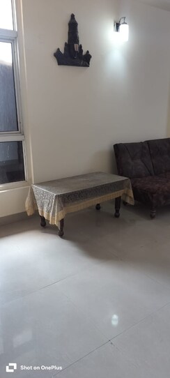 2.5 BHK + Study Room Apartment For Sale in Amrapali Silicon City