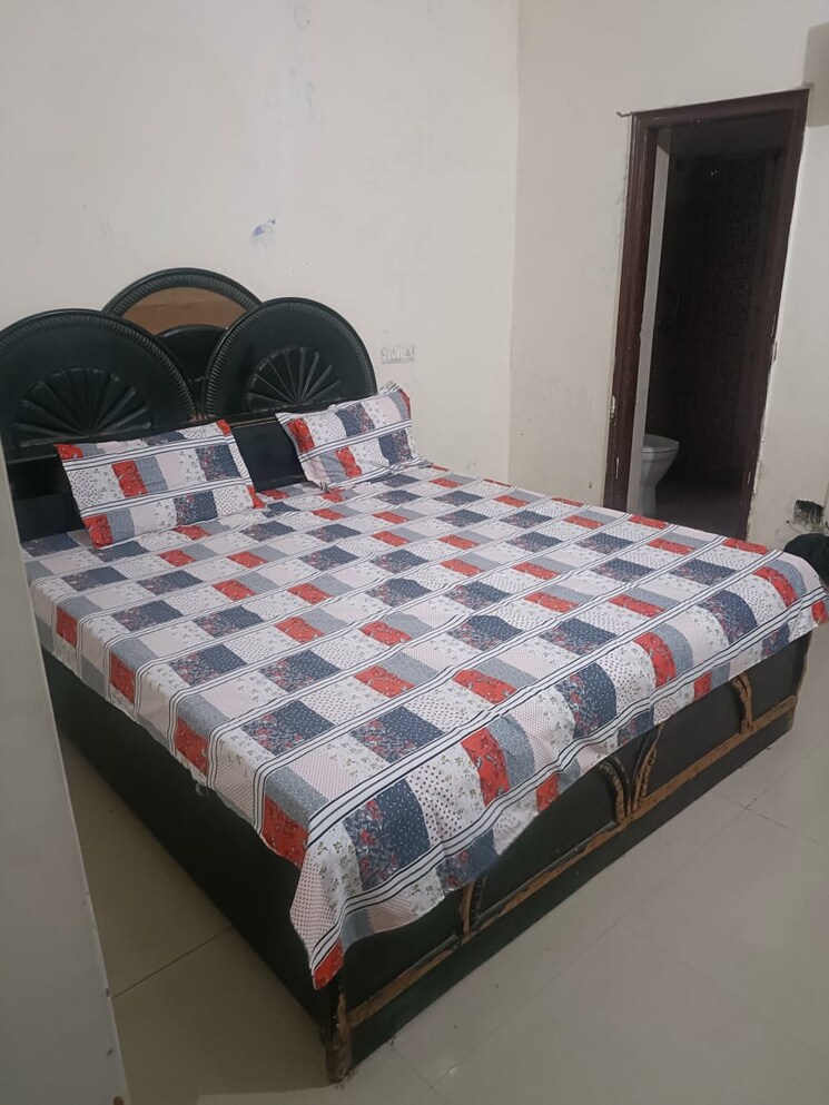 Bedroom, ambala highway 2 Bedroom 100 Sq.Yd. Apartment In Ambala Highway Zirakpur 9071015