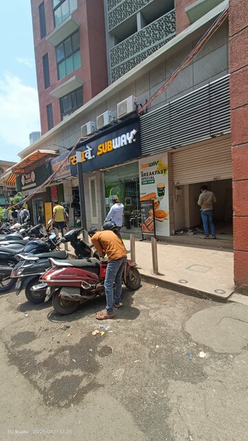  Shop For Rent in Lodha Vista, Lower Parel
