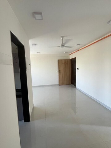 Room in 2 BHK Apartment at Sheth Irene, Malad West – for Rent