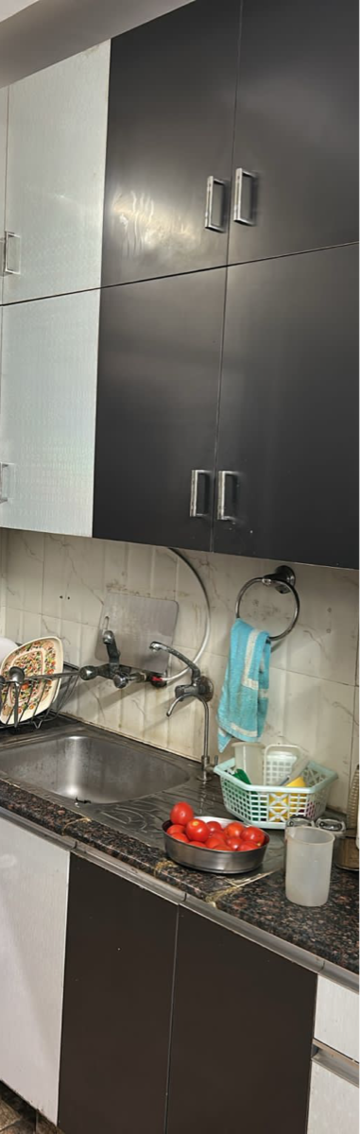 Kitchen in 5 BHK Independent House at RWA Apartments Sector 47, Sector 47 – for Sale