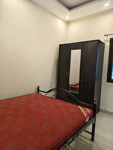 Bedroom in 1 RK Builder Floor at Halasuru – for Rent