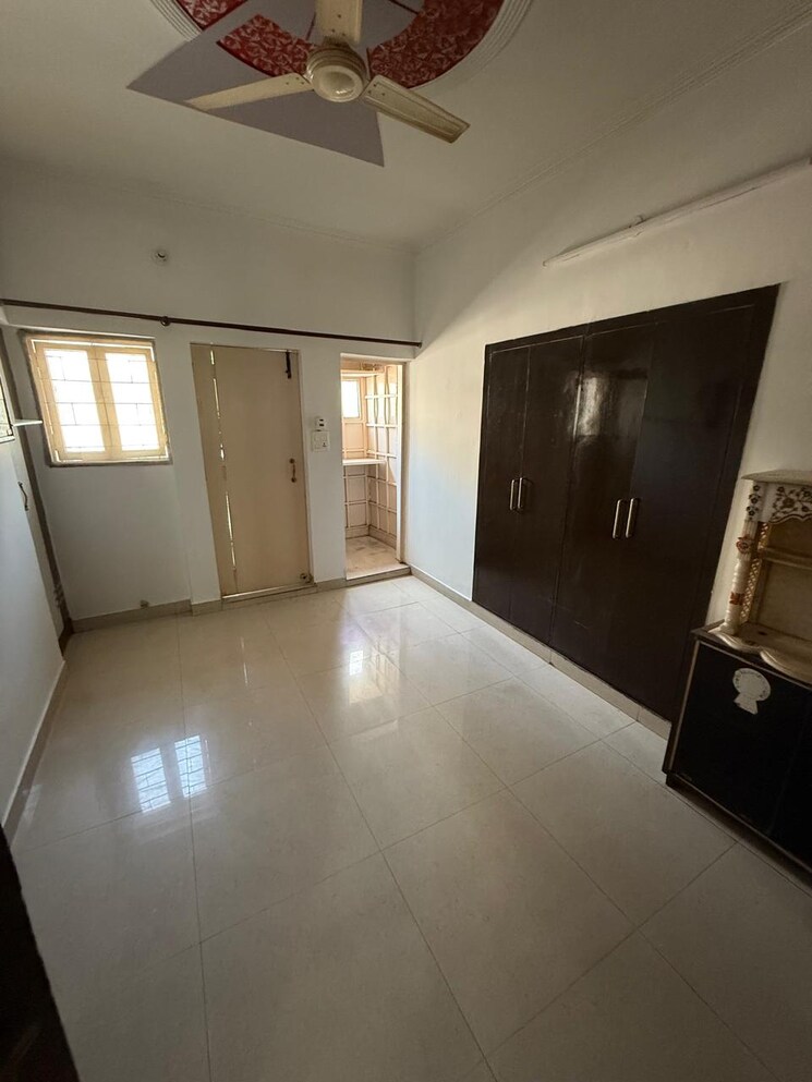 Room, govindpuri 2 Bedroom 430 Sq.Ft. Builder Floor In Govindpuri Delhi 9071062