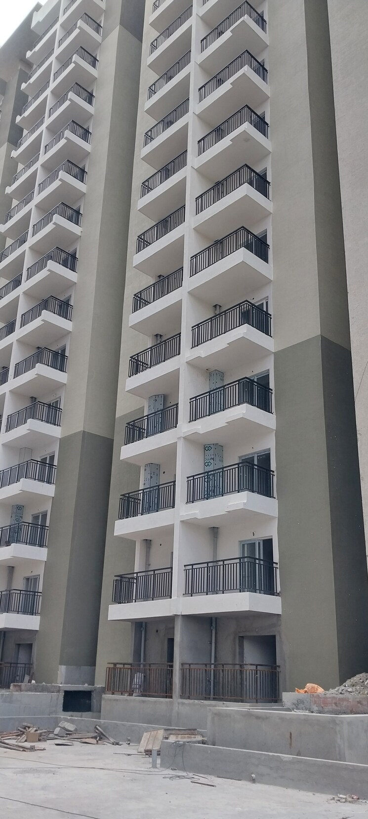 Team Area, vasavi-lakecity-west 3 Bedroom 2240 Sq.Ft. Apartment In Hafeezpet Hyderabad 9071075