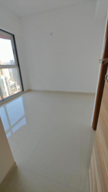Furnished Amenities in 1 BHK Apartment at Marathon Neohomes, Bhandup West – for Rent