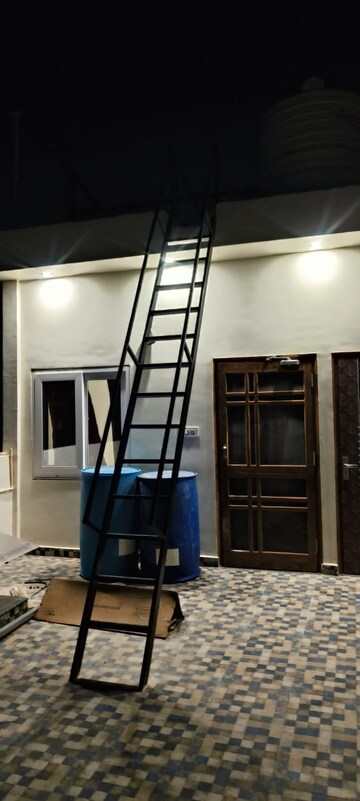 Staircase in 1 BHK Builder Floor at Proplarity Gomti Ganj, Gomti Nagar – for Rent