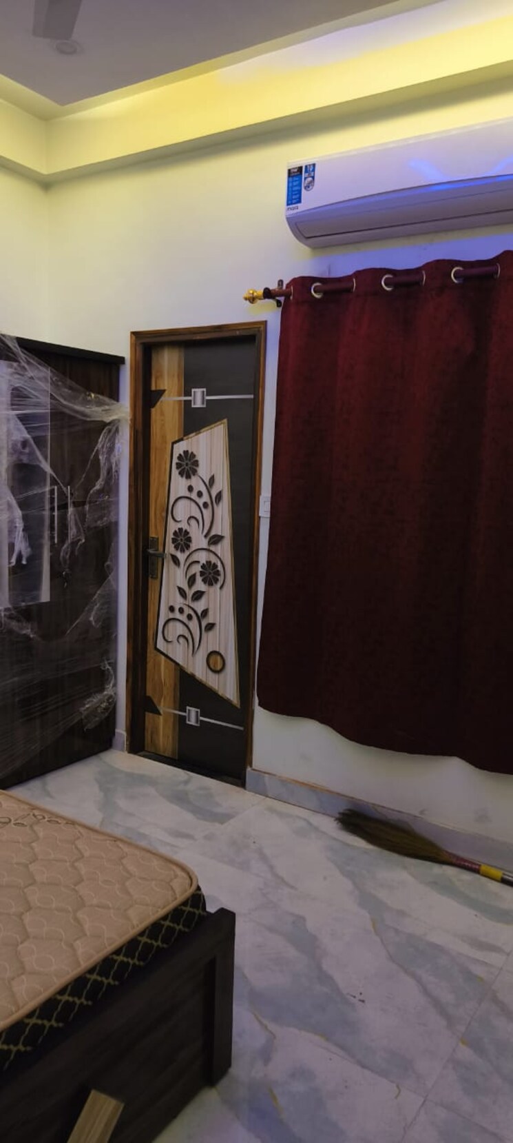 Bedroom, proplarity-gomti-ganj 1 Bedroom 600 Sq.Ft. Builder Floor In Gomti Nagar Lucknow 9071100