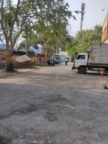 Parking in  Office Space at Netaji Subhash Place – for Rent