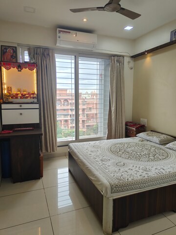 Bedroom in 2 BHK Apartment at Kunal Icon, Pimple Saudagar – for Rent