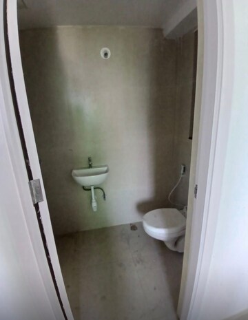 Bathroom in 1 BHK Apartment at Ganesh Chs Kanjumarg East, Kanjurmarg East – for Rent