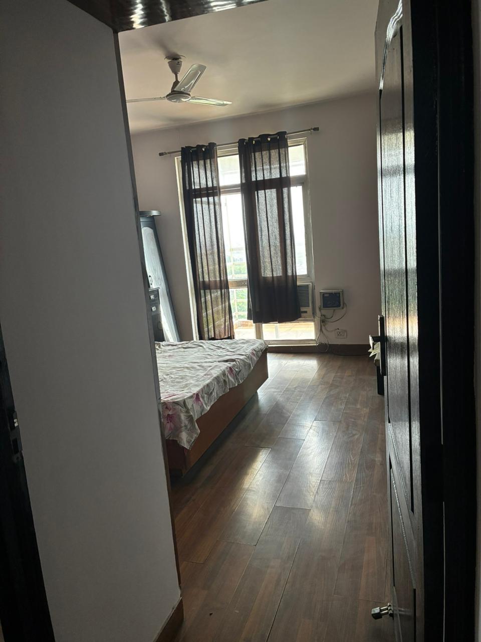 3 BHK + Pooja Room,Study Room 2000 Sq.Ft. Apartment in BPTP Park Grandeura