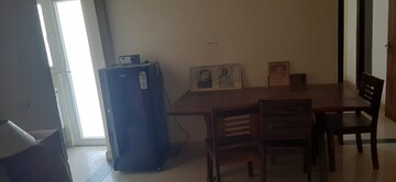 Furnished Amenities in 3 BHK Builder Floor at Defence Colony – for Rent