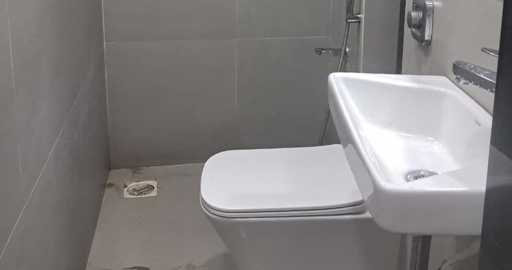 Bathroom, 215-atrium Commercial Office Space 1876 Sq.Ft. In Andheri East Mumbai 9071102