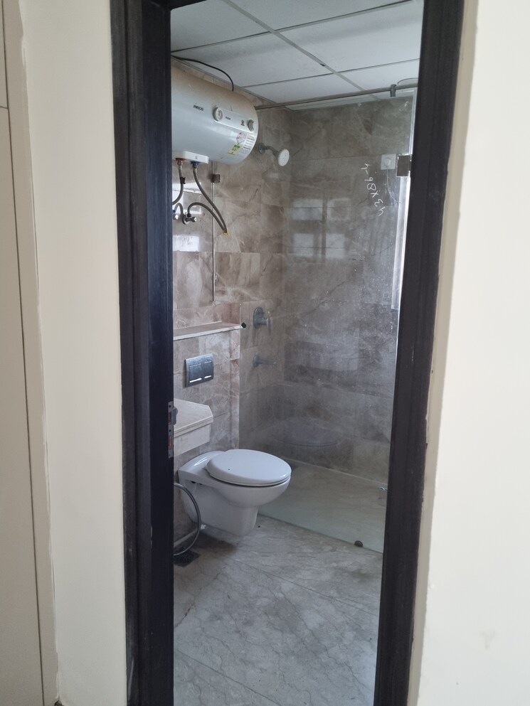 undefined, bptp-amstoria 3 Bedroom 2384 Sq.Ft. Apartment In Sector 102 Gurgaon 9071213