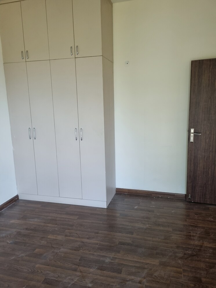 undefined, bptp-amstoria 3 Bedroom 2384 Sq.Ft. Apartment In Sector 102 Gurgaon 9071213