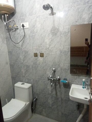 Bathroom in 2 BHK Builder Floor at Sector 52 – for Rent