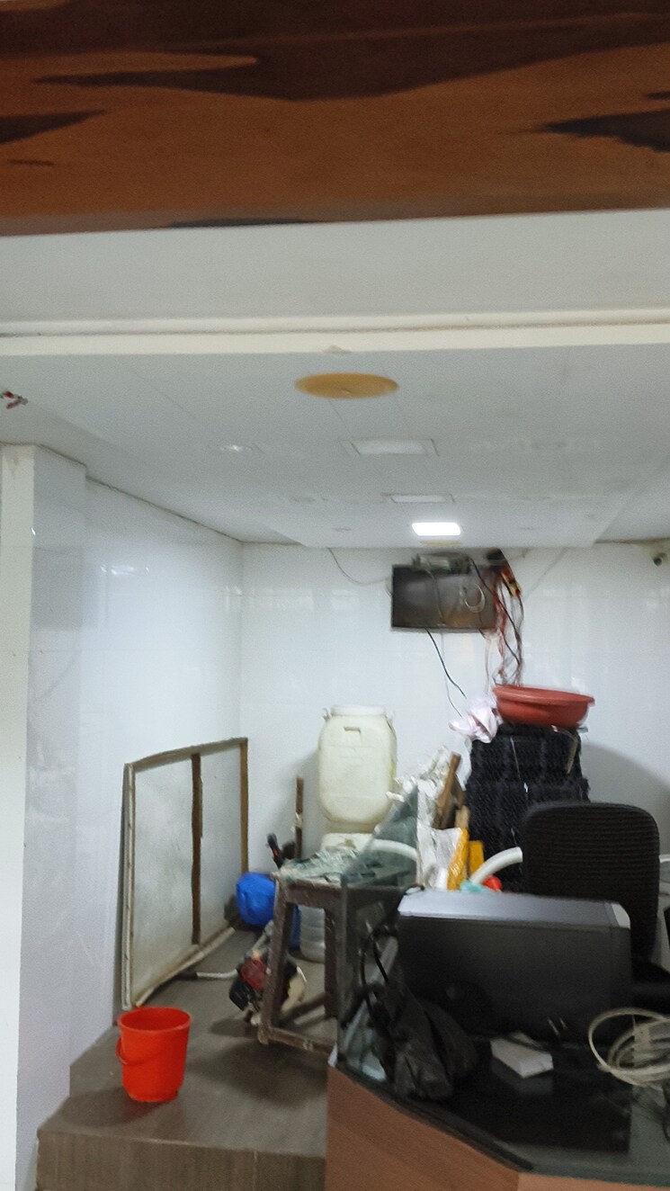 Team Area, kharghar sector 11 Commercial Shop 500 Sq.Ft. In Kharghar Sector 11 Navi Mumbai 9071241