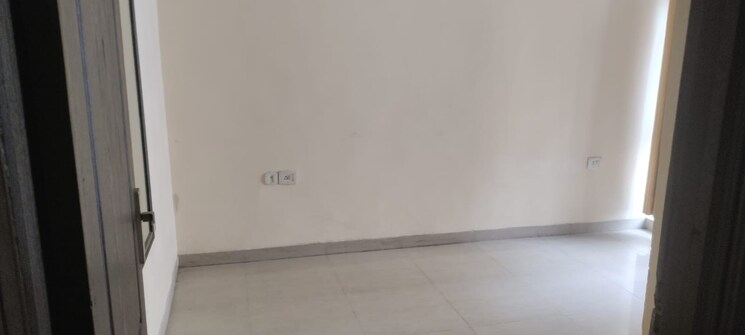 Room, sector 89 3 Bedroom 1576 Sq.Ft. Apartment In Sector 89 Faridabad 9071270