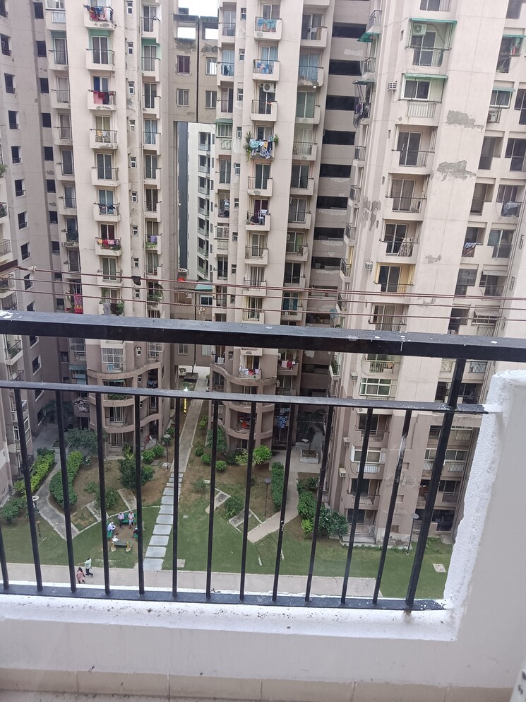 Balcony, aditya-world-city 2 Bedroom 965 Sq.Ft. Apartment In Shahpur Bamheta Ghaziabad 9071304