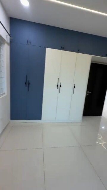 Room in 3 BHK Apartment at Rajapushpa Provincia, Narsingi – for Rent