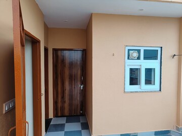 Furnished Amenities in 1 BHK Builder Floor at Ansal Palam Triangle, Palam Vihar Extension – for Rent
