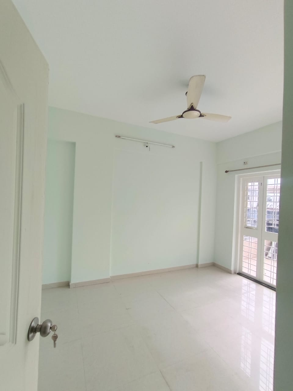 2 BHK + Extra Room Apartment For Rent in Runwal The Central Park
