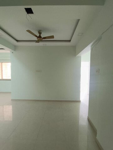 Furnished Amenities in 2 BHK Apartment at Runwal The Central Park, Chinchwad – for Rent