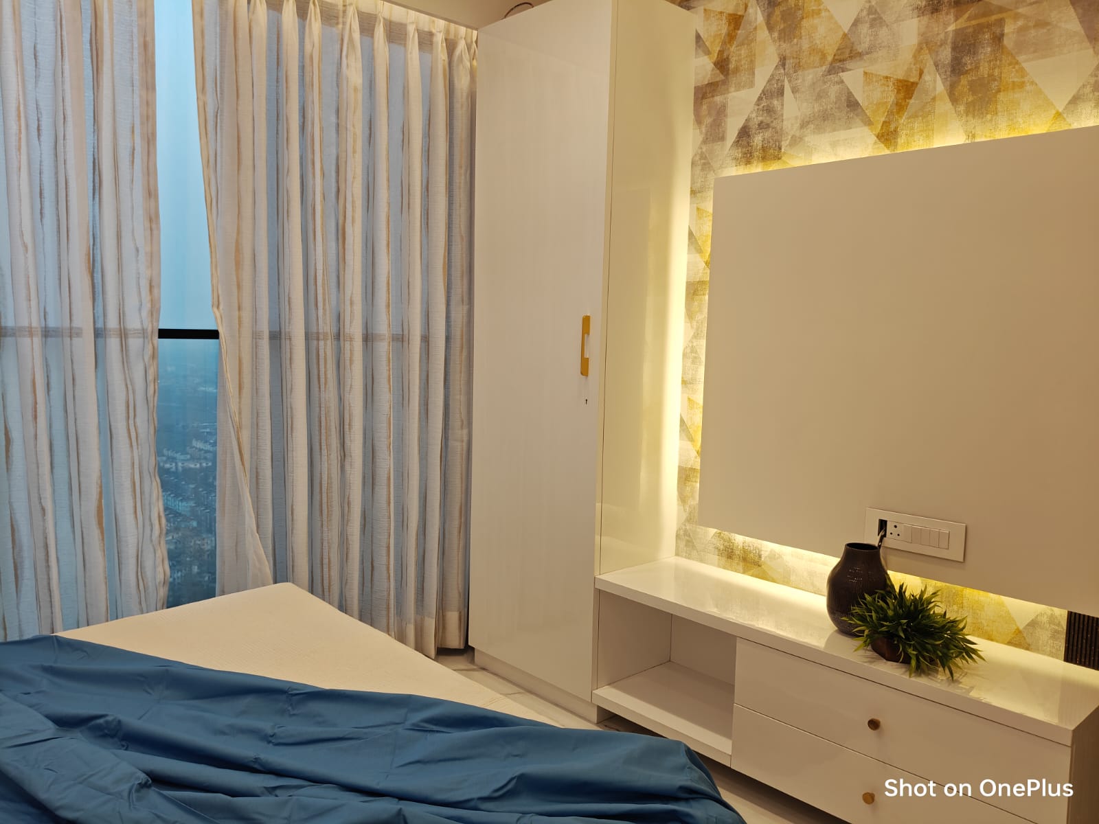 Bedroom, dosti-eastern-bay 2 Bedroom 686 Sq.Ft. Apartment In Wadala Mumbai 9071424