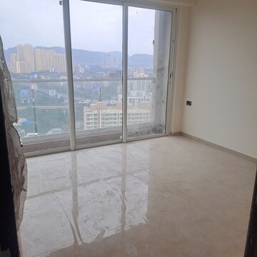 Room in 2 BHK Apartment at One Indiabulls Thane, Pokhran Road No Two – for Sale
