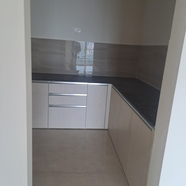 Room, one-indiabulls-thane 2 Bedroom 813 Sq.Ft. Apartment In Pokhran Road No Two Thane 9071434