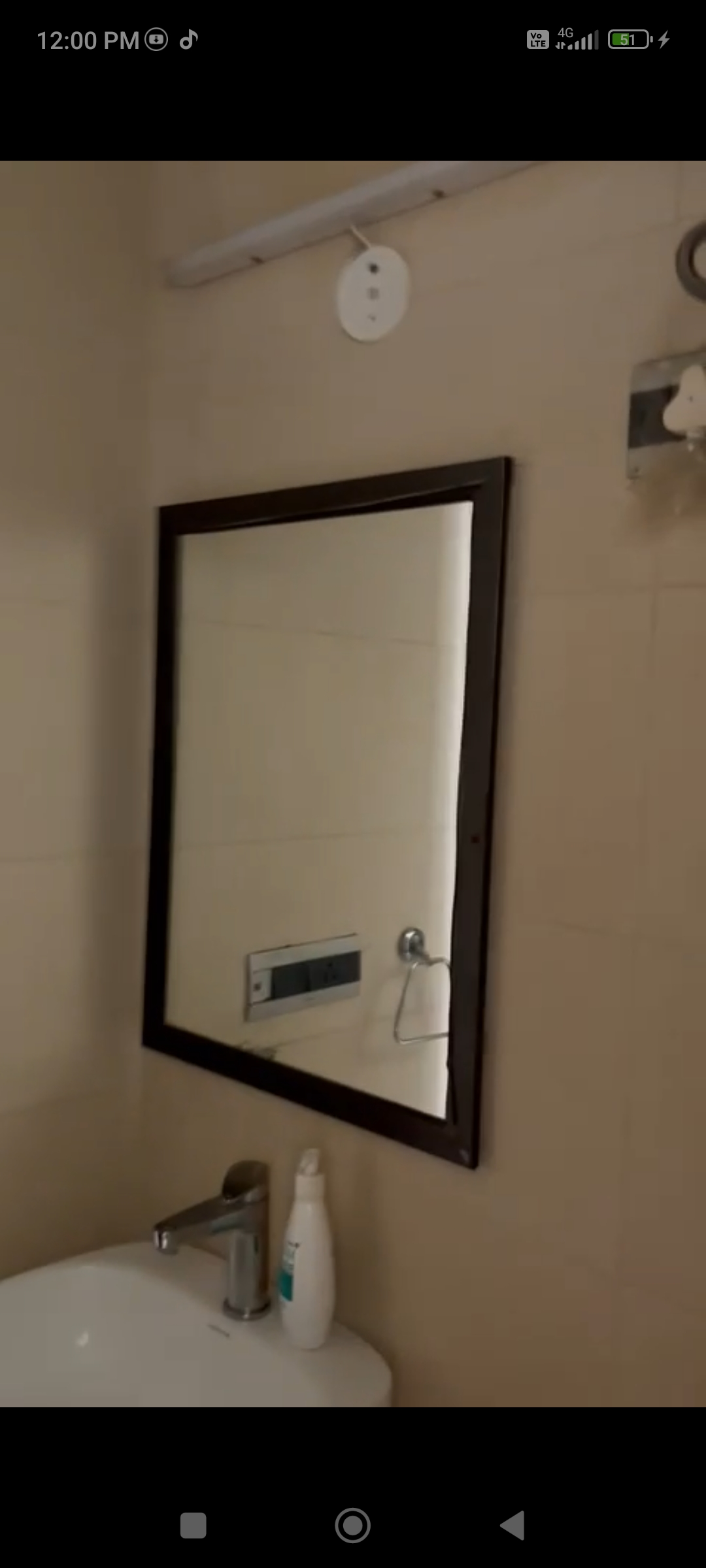 2 BHK + Study Room Builder Floor For Rent in Central Park Flower Valley Aqua Front Towers