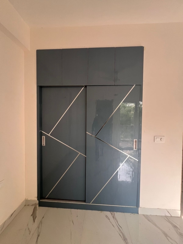 2.5 BHK + Study Room Builder Floor For Rent in Smart World Gems