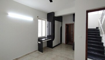 Room in 4 BHK Villa at Hennur – for Rent