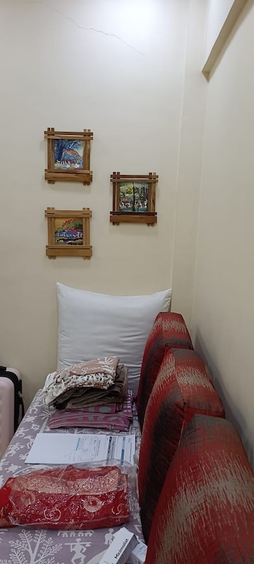 Bedroom in 2 BHK Apartment at Raunak Unnathi Woods Phase 4 And 5, Ghodbunder Road – for Rent