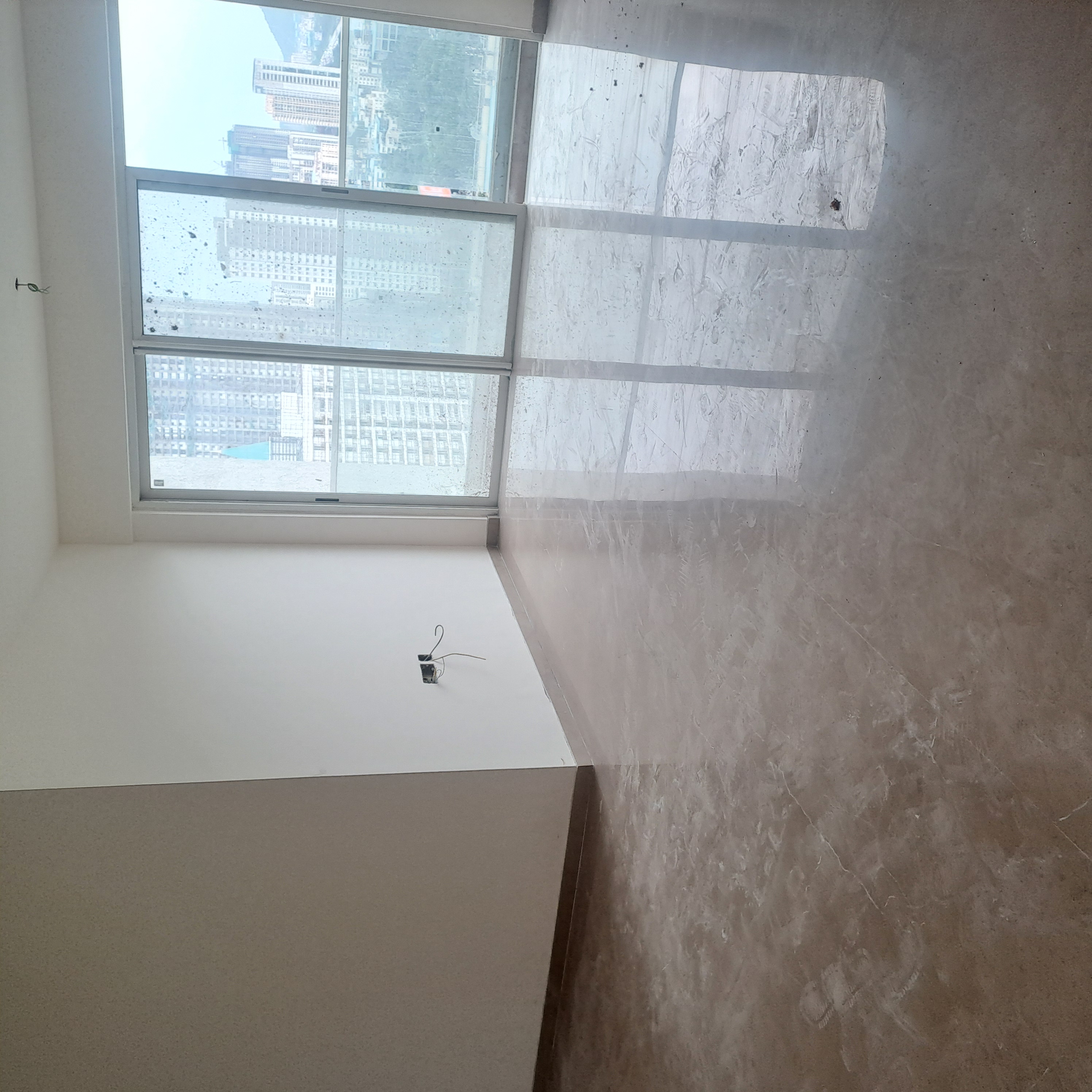 3.5 BHK + Servant Room Apartment For Sale in Indiabulls One Indiabulls