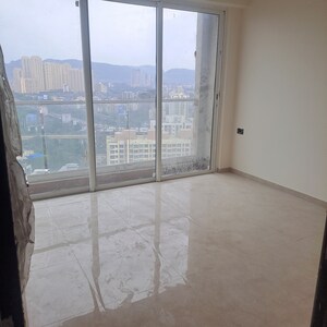 Room in 3.5 BHK Apartment at Indiabulls One Indiabulls, Pokhran Road No Two – for Sale