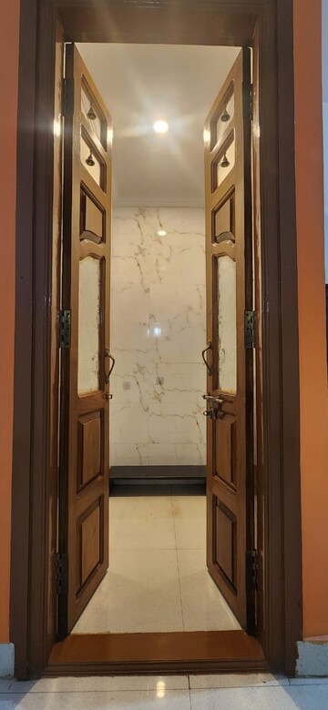 Building Lobby in 2 BHK Builder Floor at Iti Layout – for Rent
