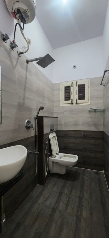 Bathroom in 2 BHK Builder Floor at Iti Layout – for Rent