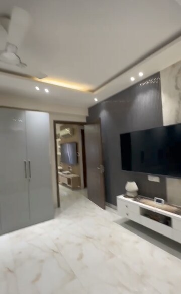 Kitchen in 3 BHK Builder Floor at Dwarika Raj Garden City, Raj Nagar Extension – for Sale