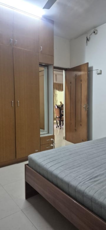 Room in 3 BHK Apartment at DDA Rosewood Apartments, Vasant Kunj – for Rent