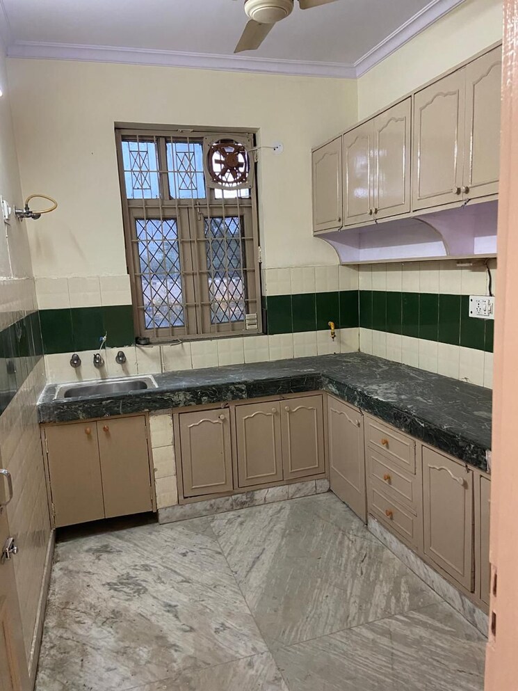 Kitchen, green fields colony 3 Bedroom 1450 Sq.Ft. Builder Floor In Green Fields Colony Faridabad 9071559