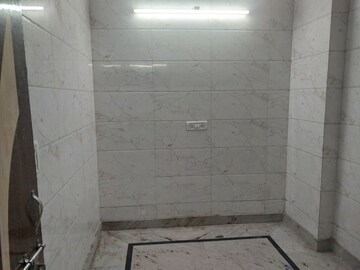 Bathroom in 2 BHK Apartment at Paschim Vihar – for Rent