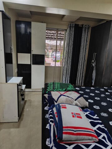 Bedroom in 2.5 BHK Apartment at Raviraj Planet Millenium, Pimple Saudagar – for Rent