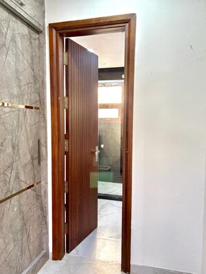 Building Lobby in 6+ BHK Independent House at Aerocity – for Sale