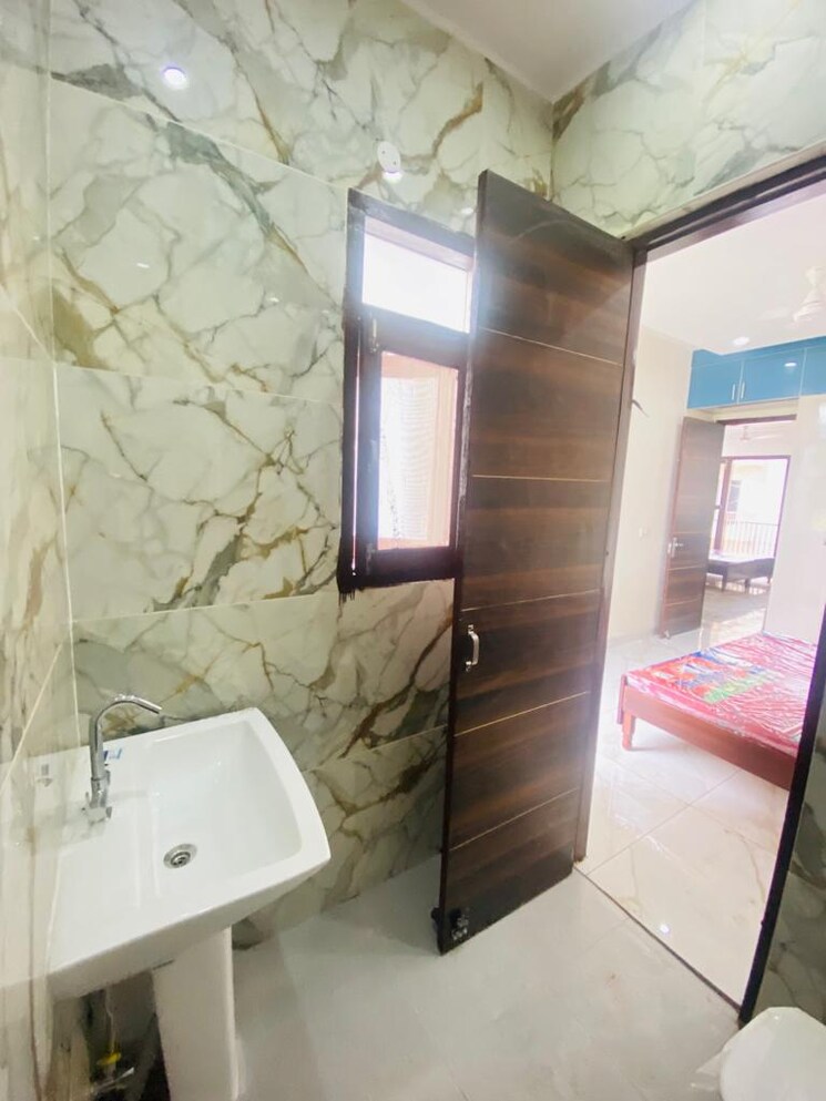 Bathroom, aerocity 6+ Bedroom 5000 Sq.Ft. Independent House In Aerocity Mohali 9071619