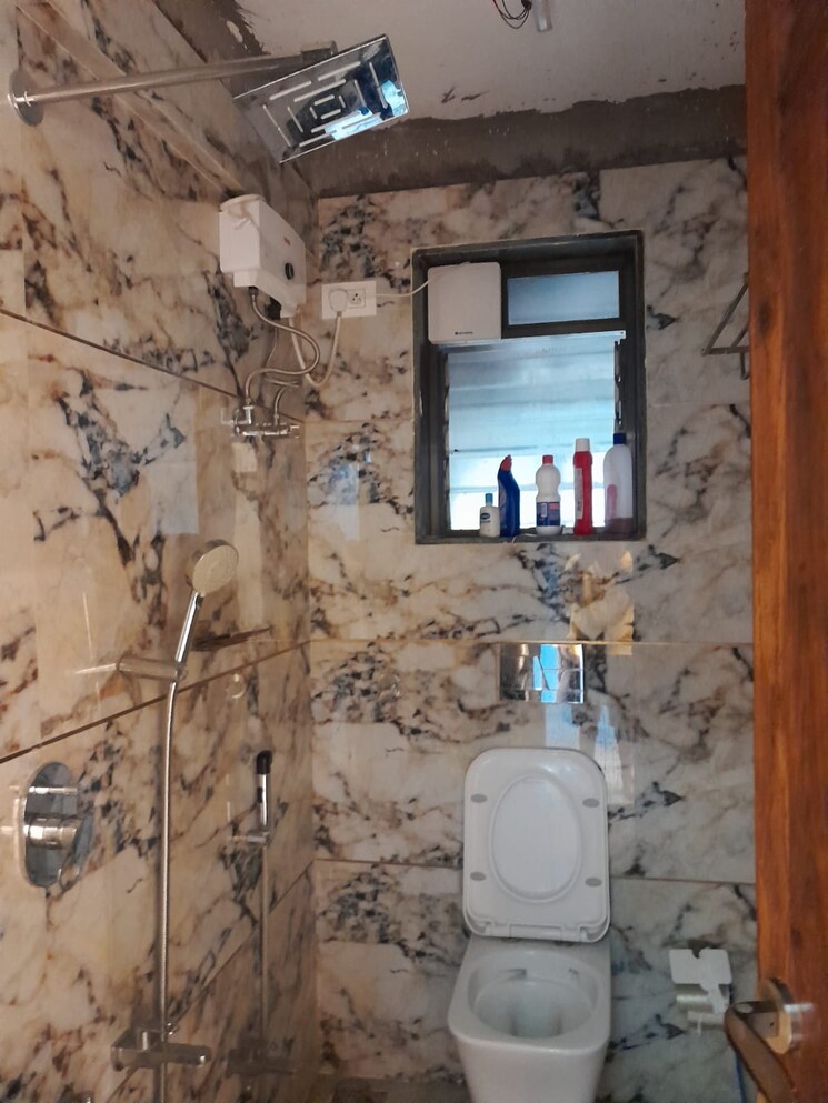 Bathroom, rosa-classique 1 Bedroom 425 Sq.Ft. Apartment In Kasarvadavali Thane 9071626