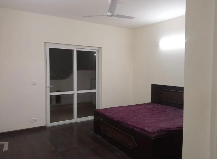 3 BHK + Pooja Room,Study Room Builder Floor For Sale in Sainik Colony