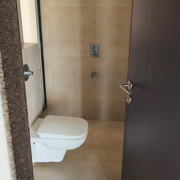 Attached Bathroom, puranik-city-phase-iii 1 Bedroom 425 Sq.Ft. Apartment In Koliwada Thane 9071666