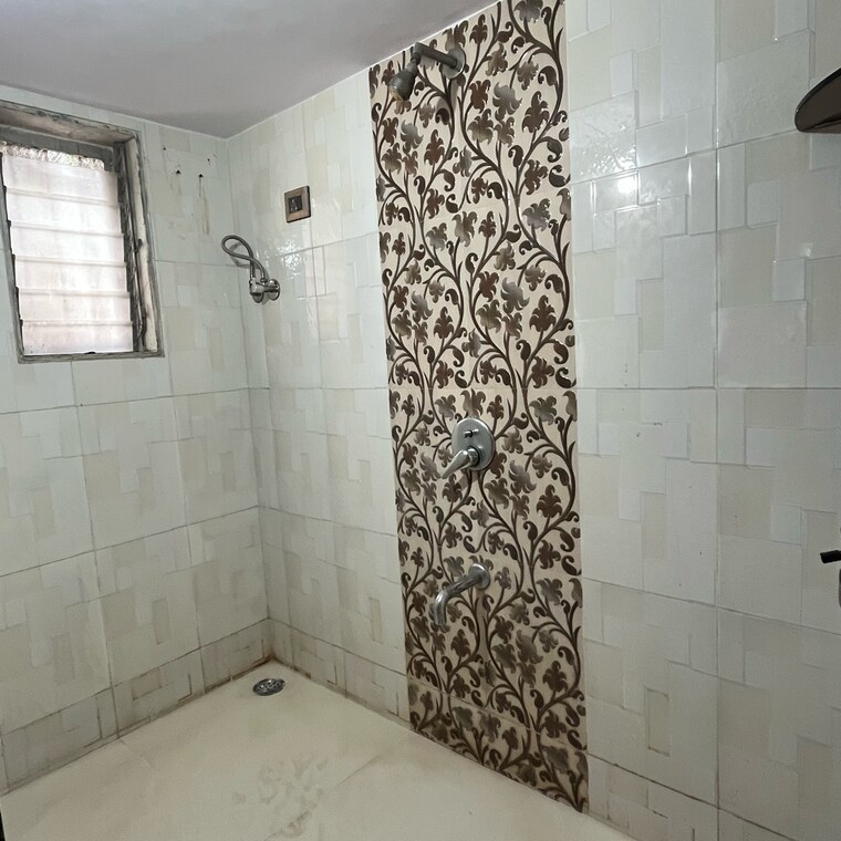 Attached Bathroom, brahamand-phase-6-chs-ltd 1 Bedroom 438 Sq.Ft. Apartment In Brahmand Thane 9071671